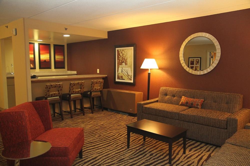 Holiday Inn - Manitowoc Dış mekan fotoğraf
