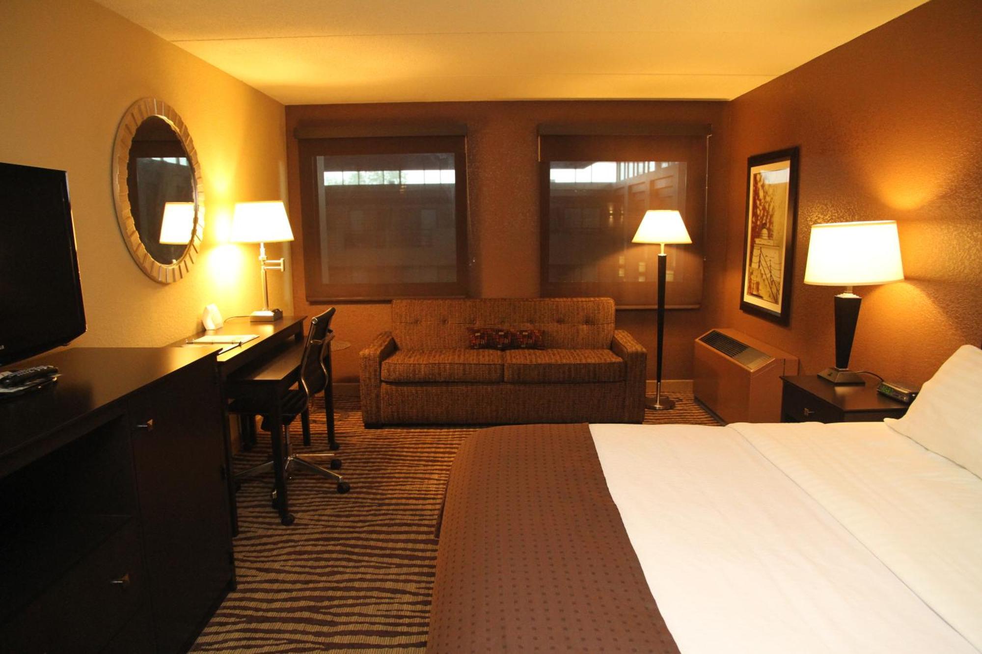 Holiday Inn - Manitowoc Dış mekan fotoğraf