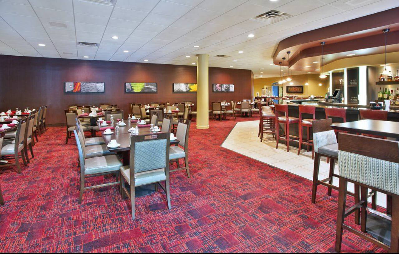 Holiday Inn - Manitowoc Dış mekan fotoğraf